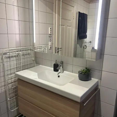 شقة Villahagavik - Sengeplass Til 6, Spabad, Uteplass, Naer *