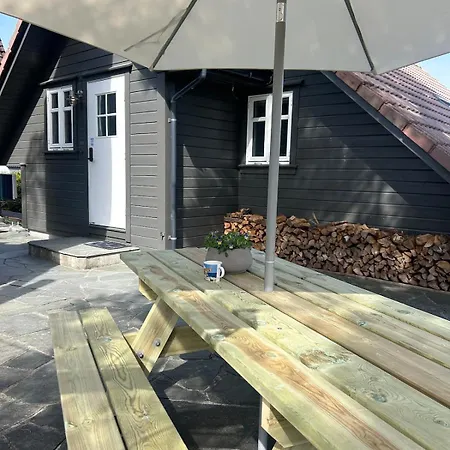 Villahagavik - Sengeplass Til 6, Spabad, Uteplass, Naer شقة